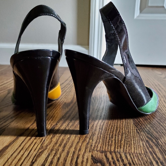 Multi-color heels - Picture 2 of 2